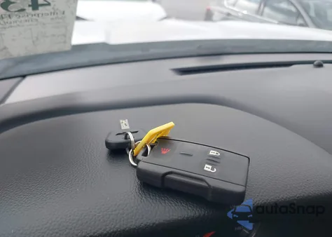 2018 Chevrolet Silverado 1500 Custom из США, поврежденный, VIN 3GCUKPEC8JG291030